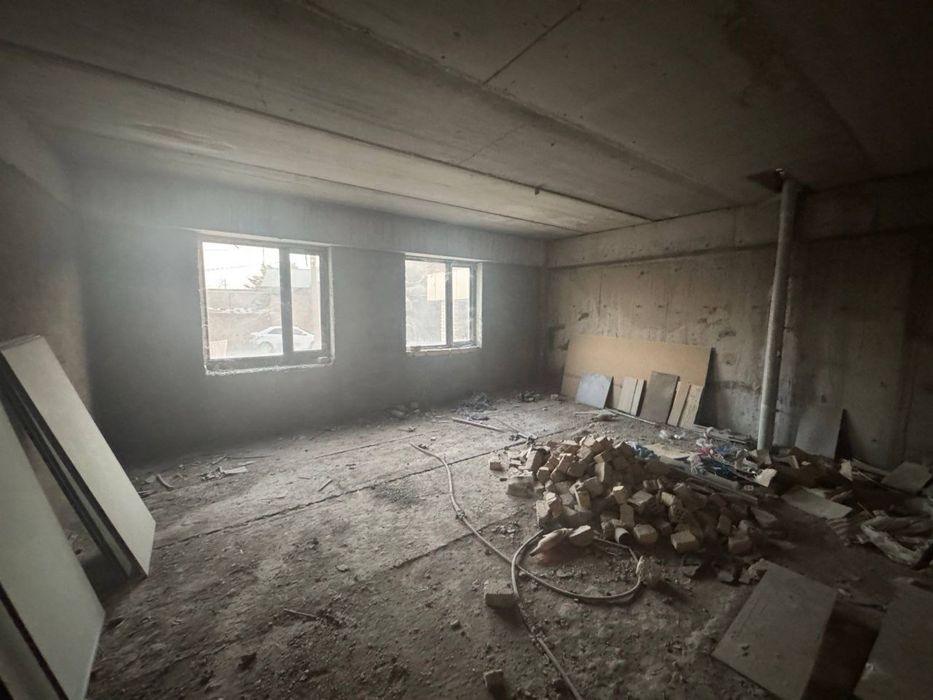 Продается 1/1/8 срочно