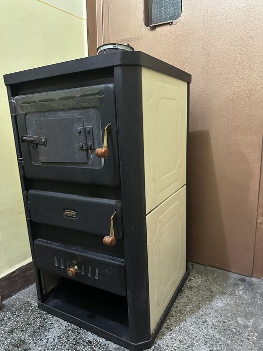 Печка Прити на твърдо гориво