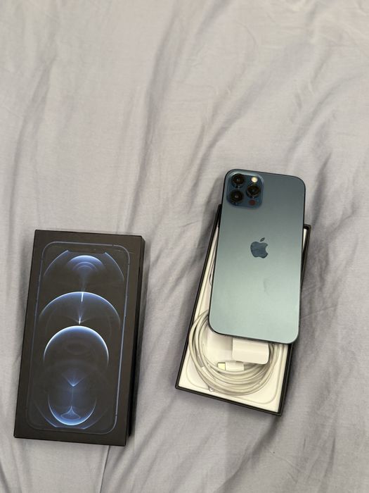 iphone 12 pro max 128 GB перфектен