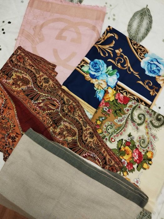 Платки , палантины нарядные, новые