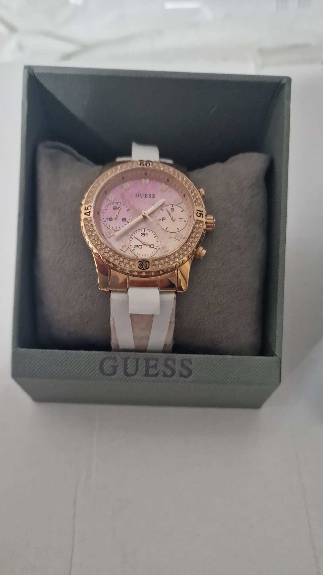 Ceas dama Guess W0774L3 Nou - Rose Gold