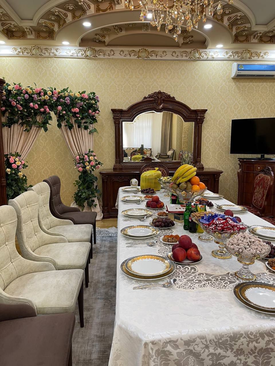 Сдается участка посуточно дом ориентир гранд Отель гостям Ташкента.
