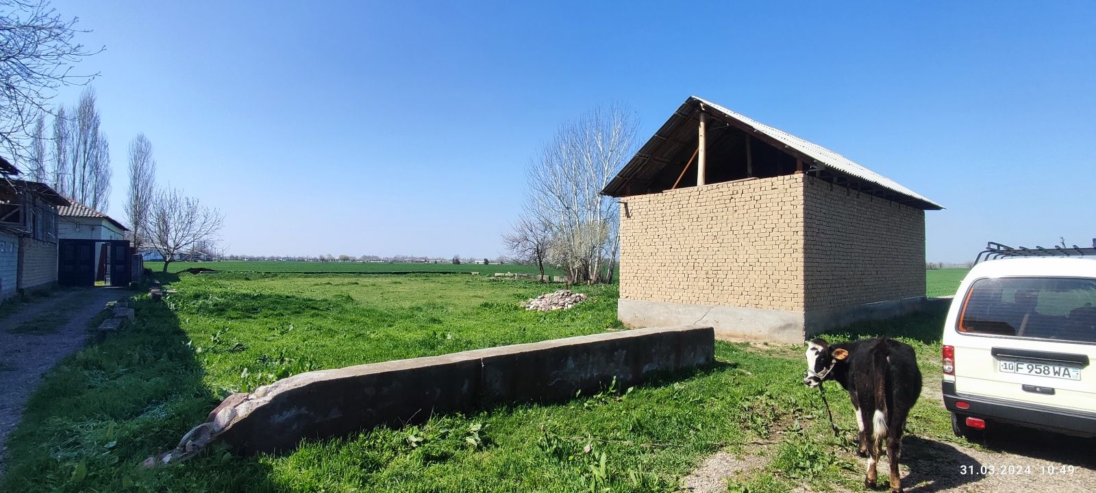 Продам участок с времянки