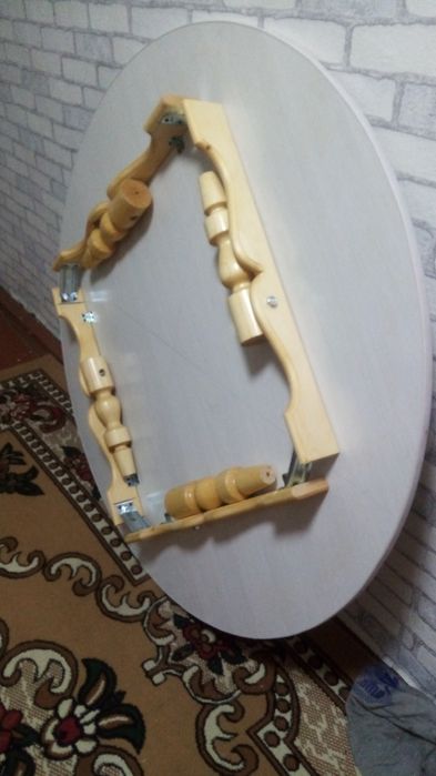 Круглый казахский стол