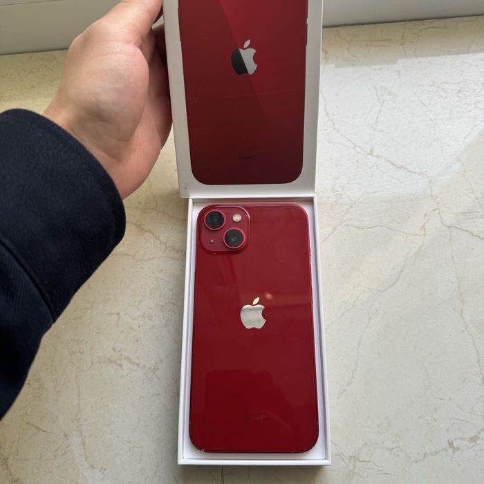 IPhone 13 red 128