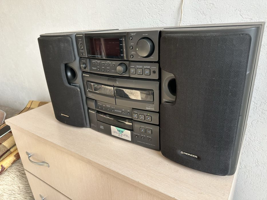 Pioneer радио-уредба