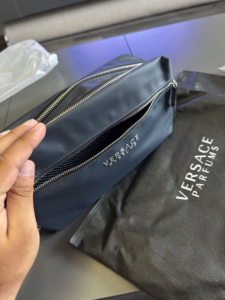 Мъжка чанта на Versace тип клъч