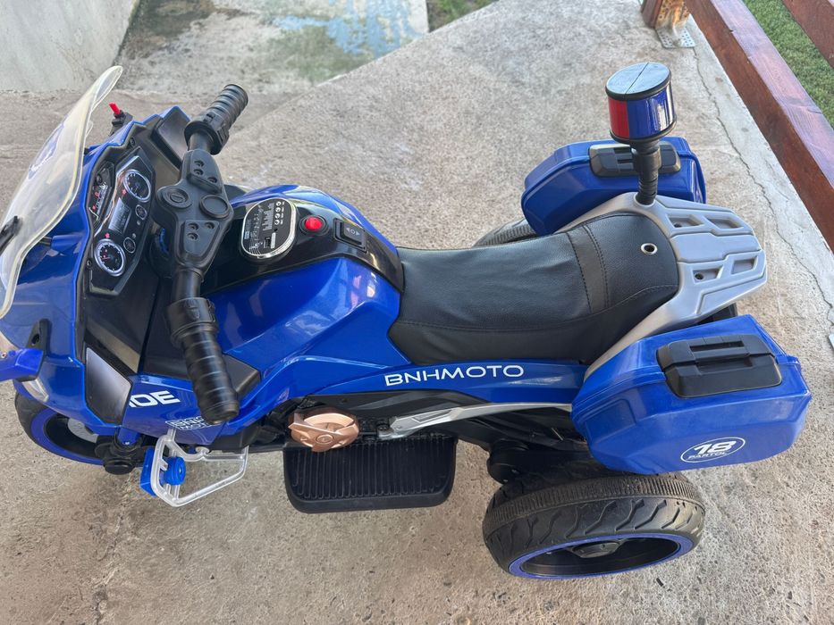 Motocicleta cu 3 roti ,Kinder Auto
