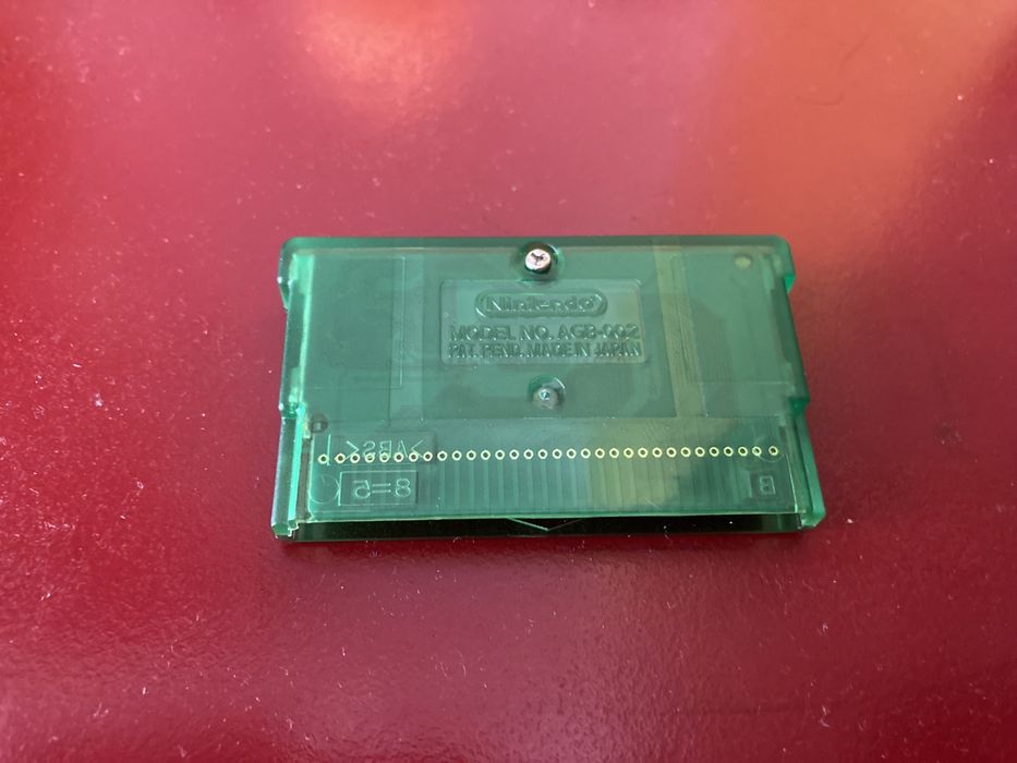 Gameboy emerald . Pokemon EMERALD Nintendo