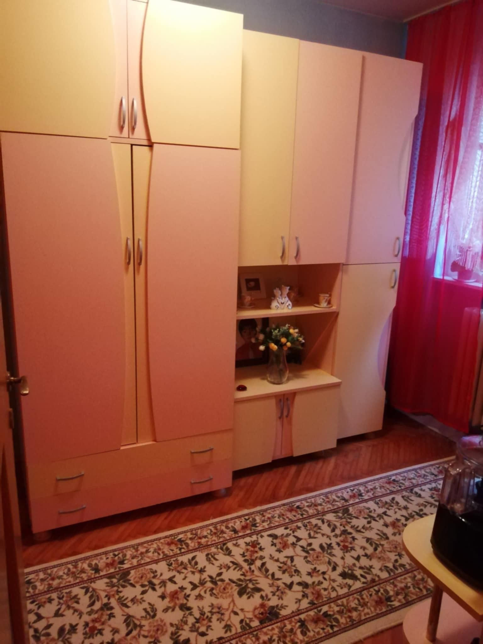 Apartament 2 camere de vânzare