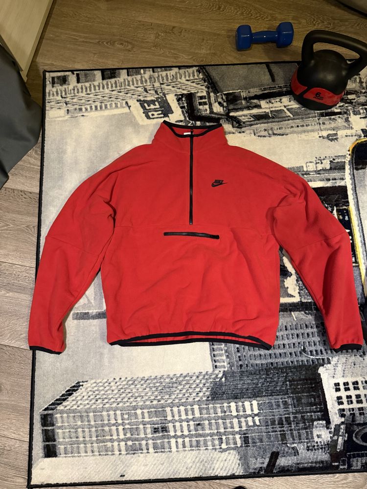 Горнище Nike пухено M размер