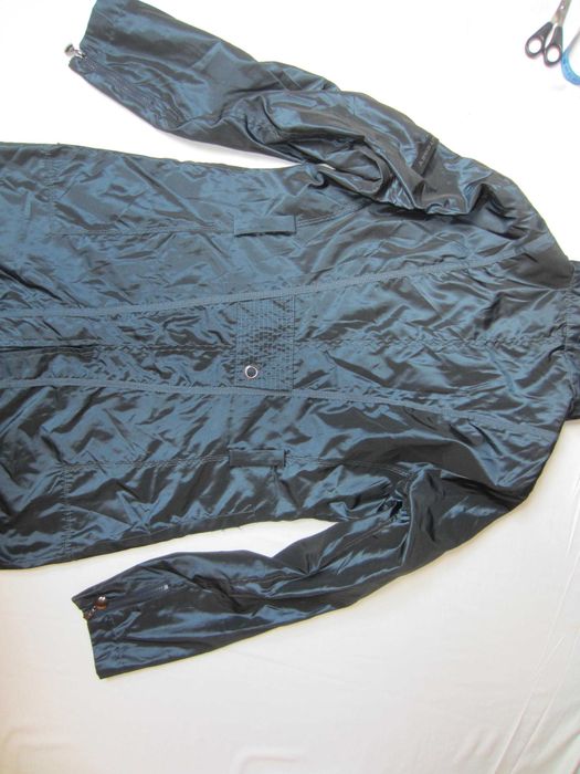 Geaca dama Peuterey, masura XXL, ploaie si vant, stare f.buna