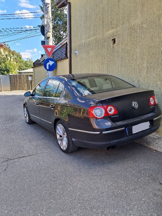 Vând passat b6 Limuzine 170 cp,foarte întretinut