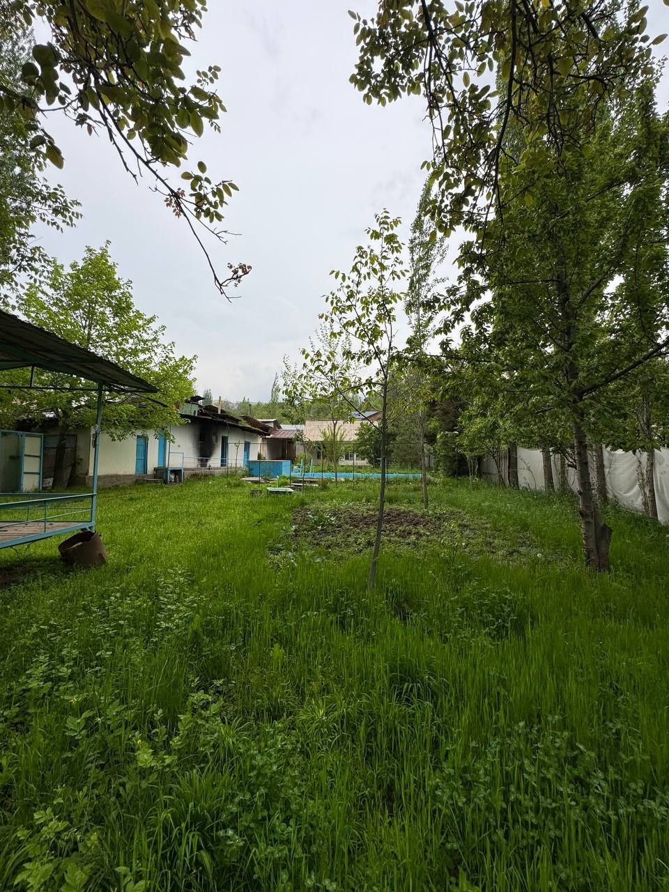 Чарвак посёлок Сиджак набережная