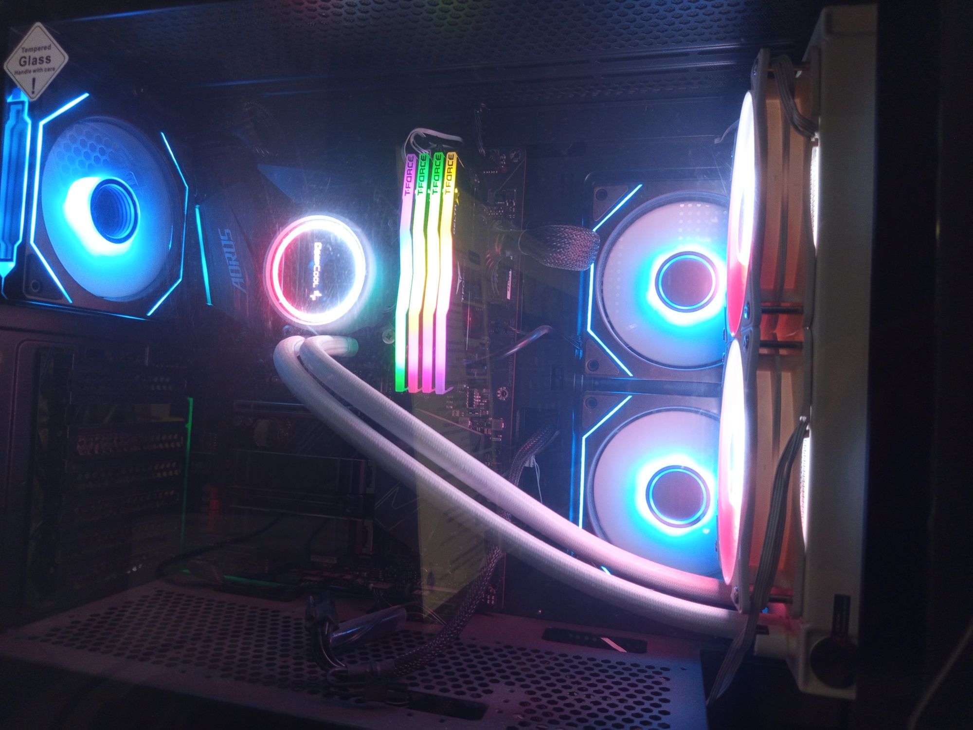 T-Force delta rgb 64gb(2x32) 3600 ddr4 оперативная память