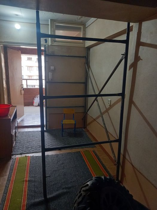 Lesa sotiladi arzonga boyi nechi belmiman

«Леса продаётся, высоту точ