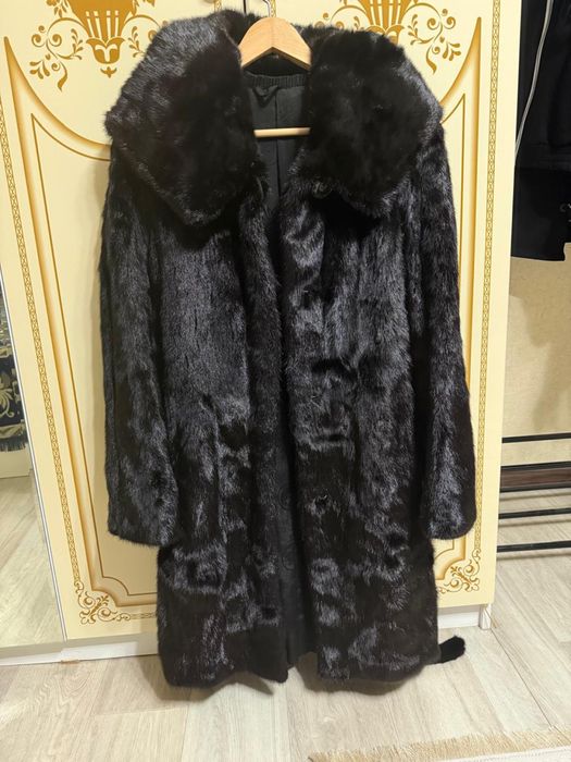 Продам норковую шубу