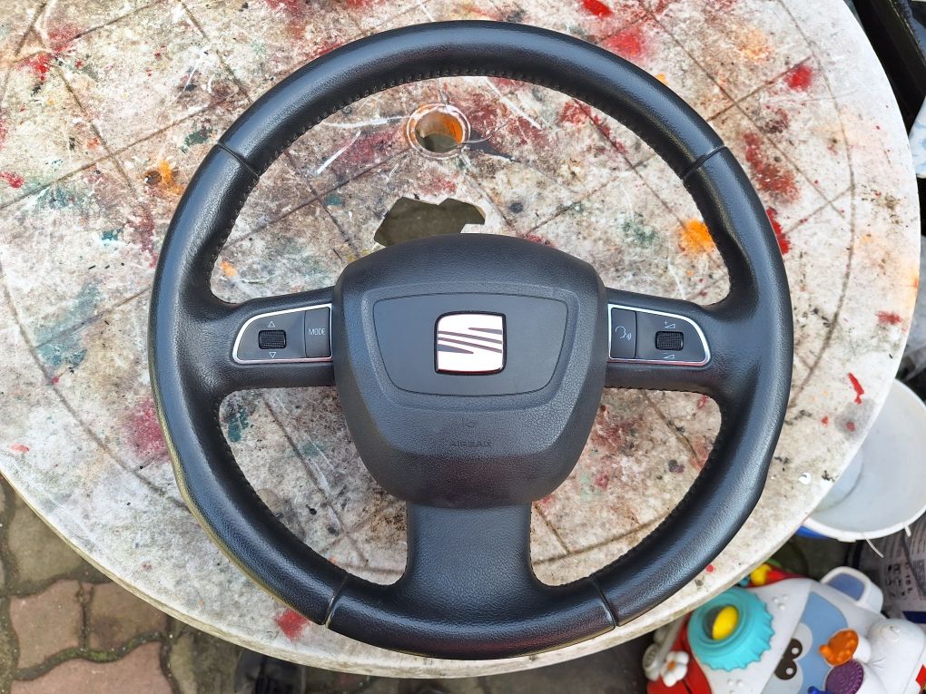 Volan piele Seat Exeo cu airbag și comenzii