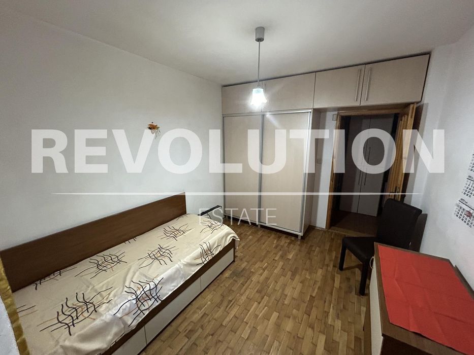 Дава се под наем Двустаен апартамент в Варна, Център - 55 кв.м за 500 € - Снимка #4