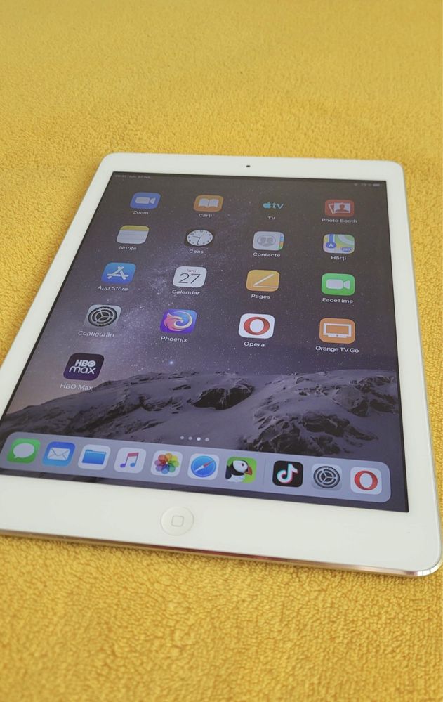 Tableta iPad Apple Air cellular + wiFi