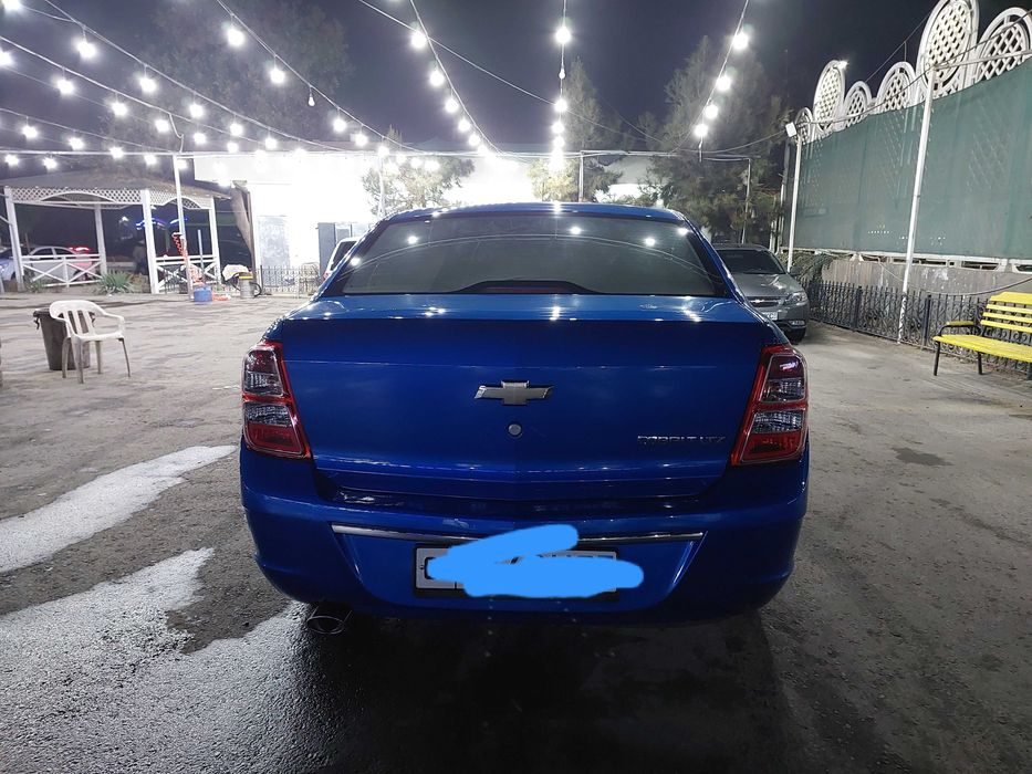 Продам автомобиль Шевроле Кобальт