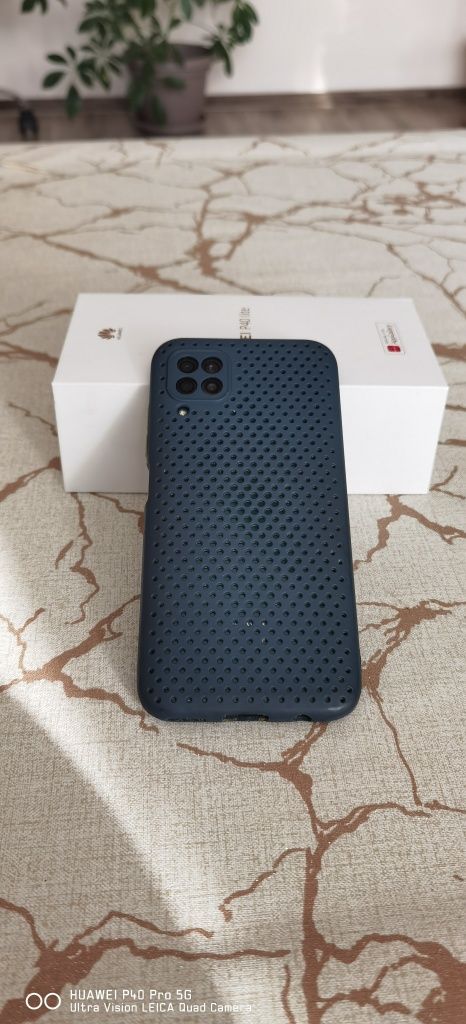 Huawei P40lite Перфектен