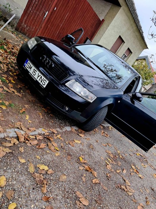 Mașina audi a4 2004