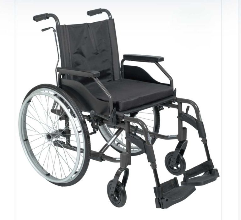 Кресло-коляска DOS Ortopedia GOLD 400L для пожилых людей и инвалидов