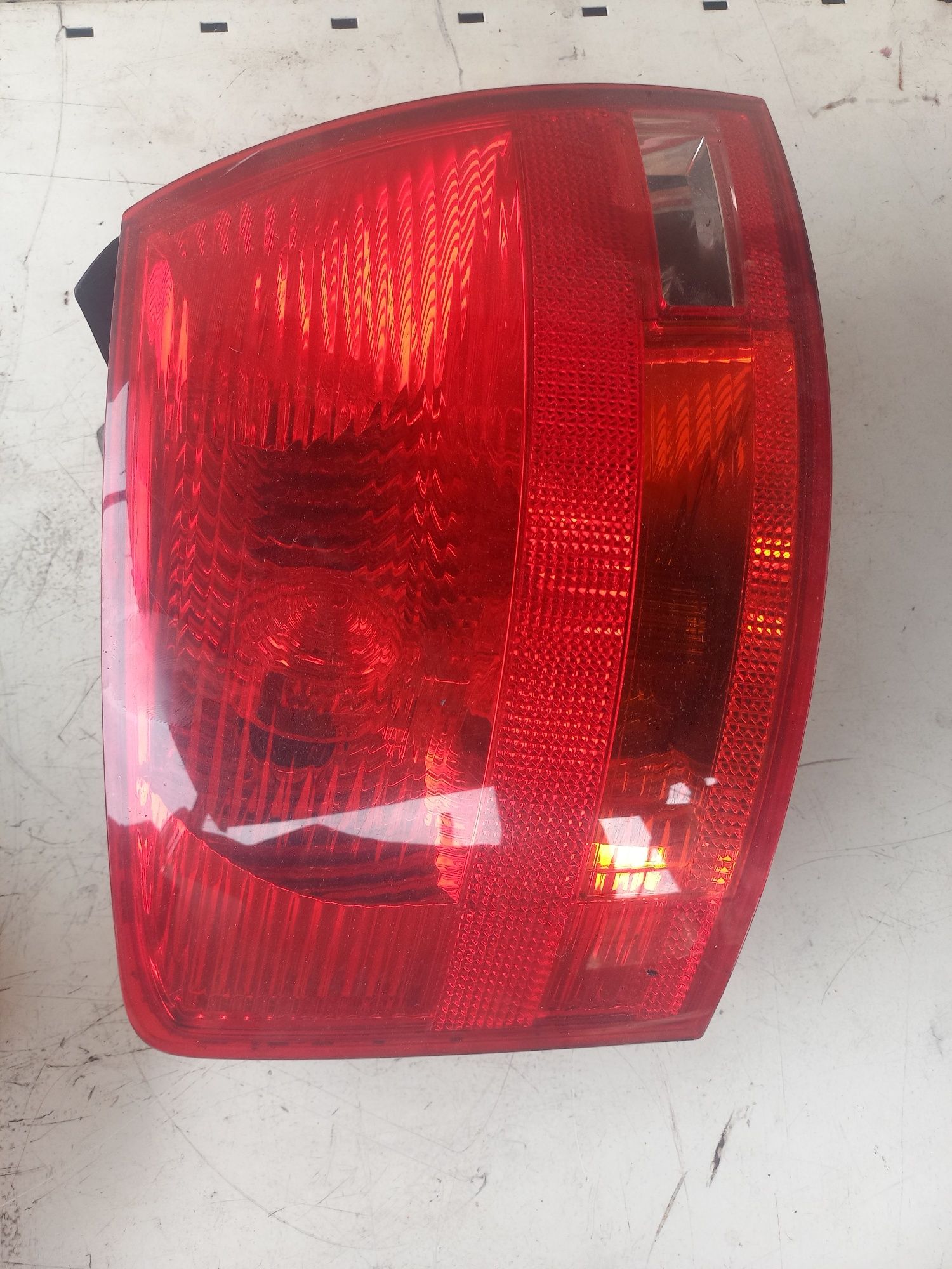 Стопове Audi A4 B7 комби