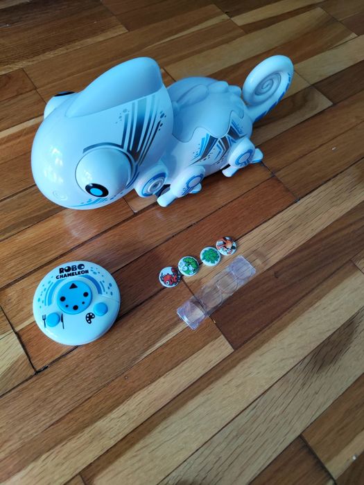Silverlit Robo Chameleon детска играчка с дистанционно