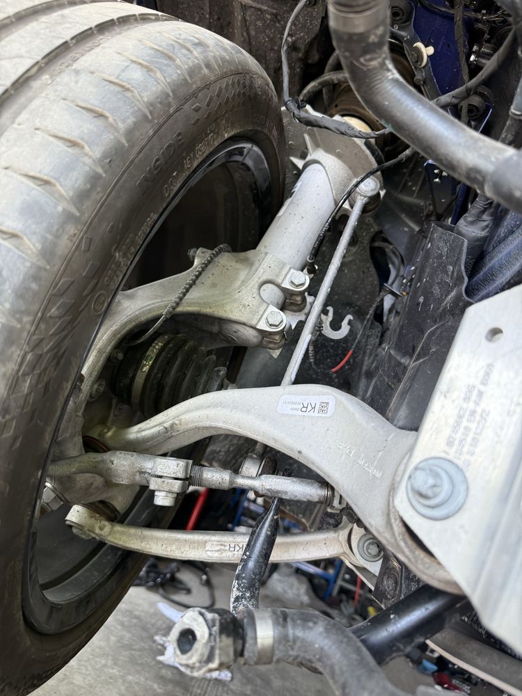 Bmw m3 g80 m4 g82 бмв м3 г80 м4 г82 s58b30 двигател карбон седалки