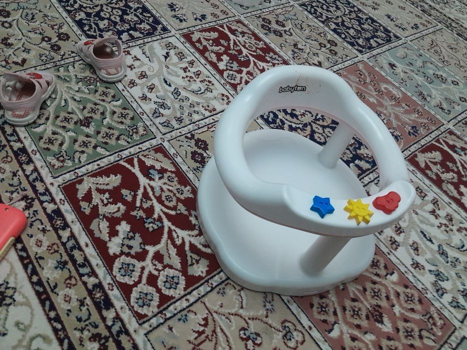 Сиденье для купания малышей