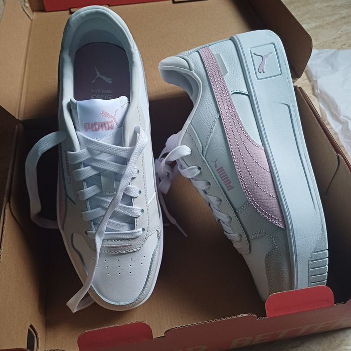 Adidasi puma fete albi cu roz nr 38