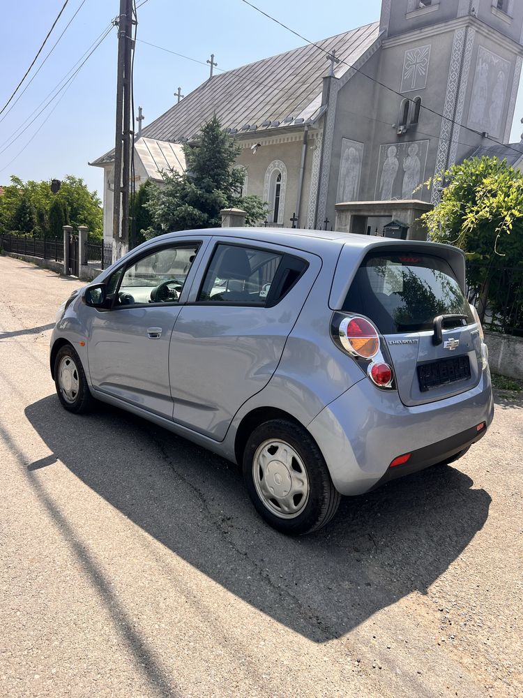Chevrolet spark 1.0 benzina (4-pistoane)2011 euro 5
