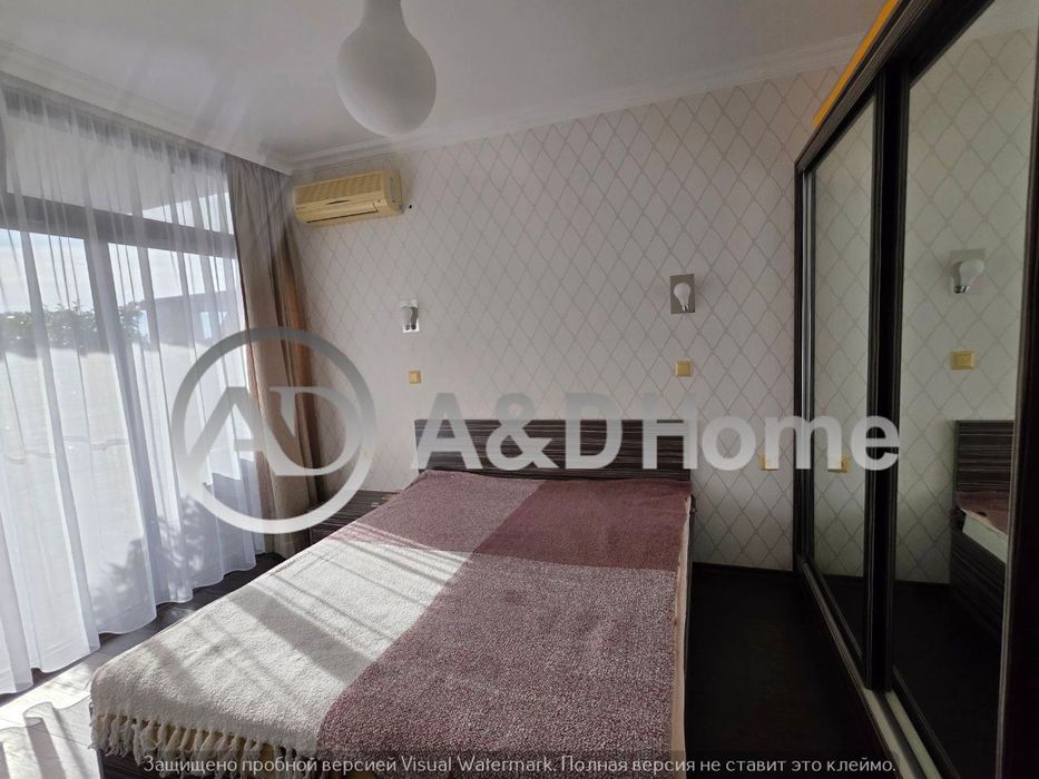 Двустаен апартамент в Долче Вита, на брега на морето! Собствен двор!