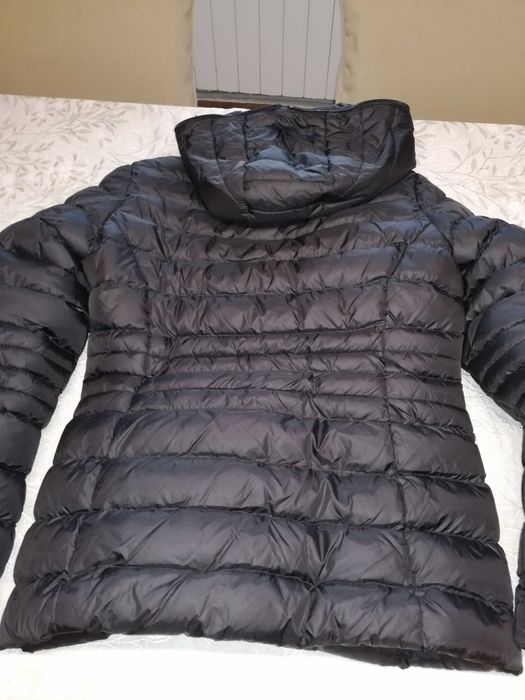 Зимно черно яке с гугла и палта