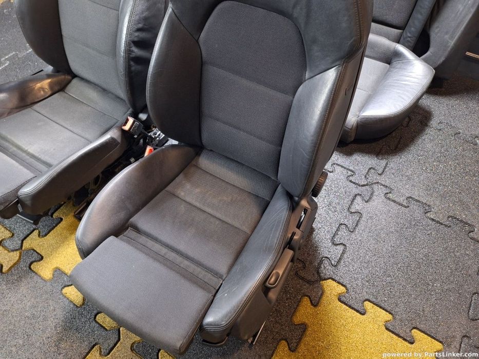 Interior piele S line AUDI A6 III Avant (4F5, C6) [ 2005 - 2011 ] TDI (BLB, BRE) 103KW|140HP OEM 4F081105A , 4F081106A