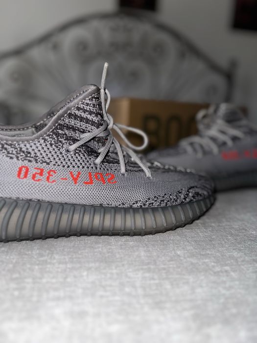 Yeezy 350 V2 Beluga 2.0