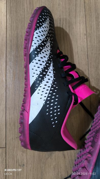 Стоножки за изкуствена трева Adidas