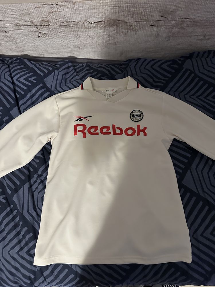 Reebok xs пуловер