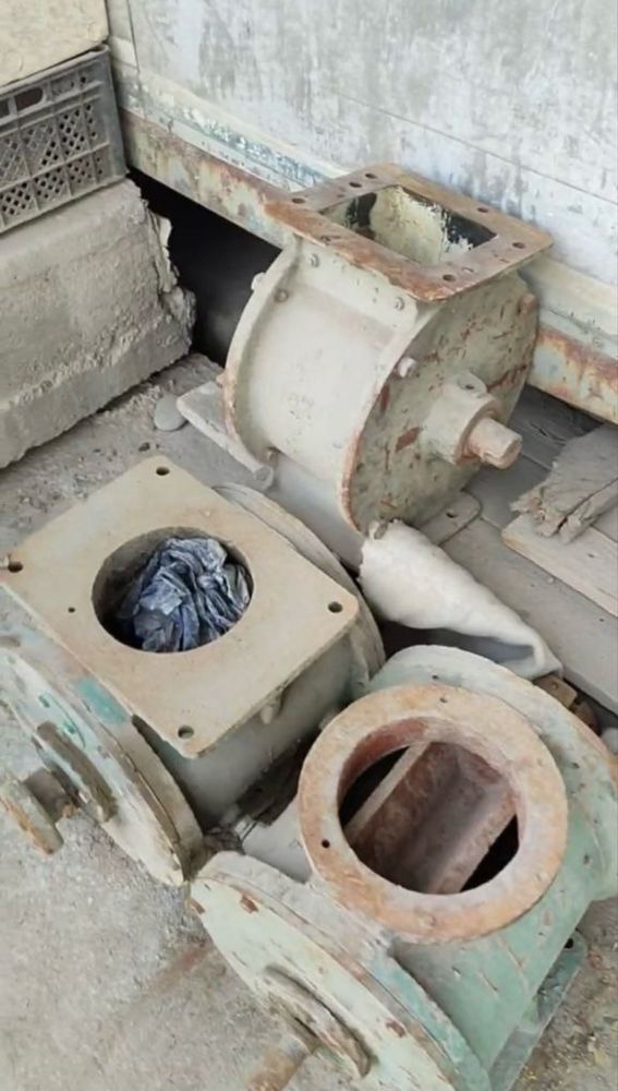 Затворы шлюзовые для муки У - 13 БМШ-3
