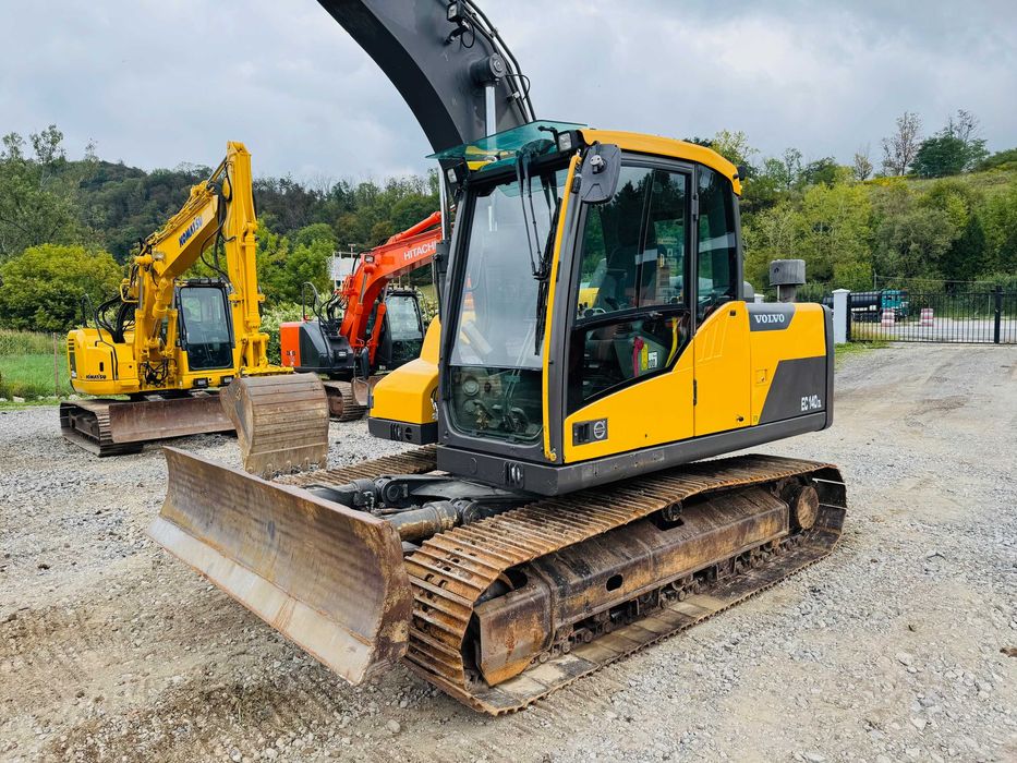 Excavator pe senile cu lama Volvo EC 140 DL, an 2012, 15 tone, TOP !