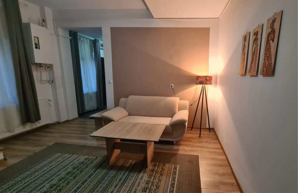 Apartament ultracentral de inchiriat