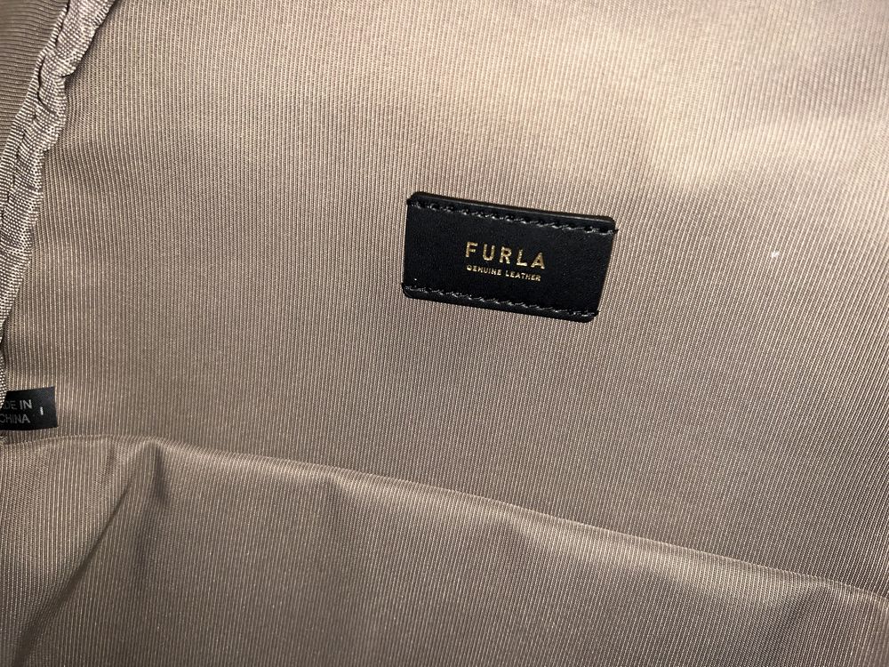 Furla Afrodite Backpack.100%оригинал, с етикети,сериен номер.