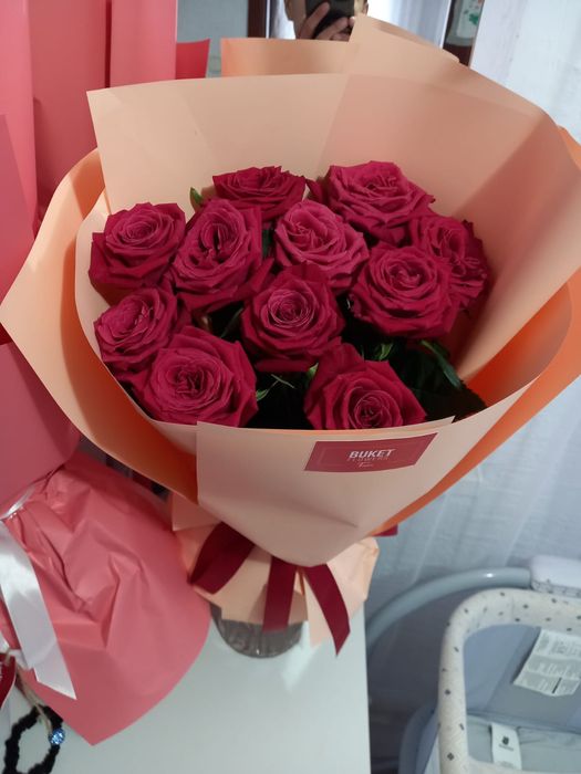 Продам СРОЧНО  сегодняшний букет свежий