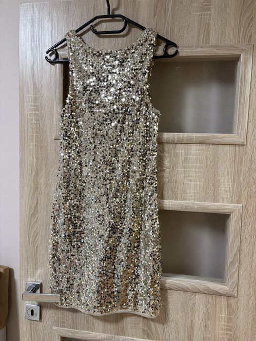 Рокля с паети, парти рокля