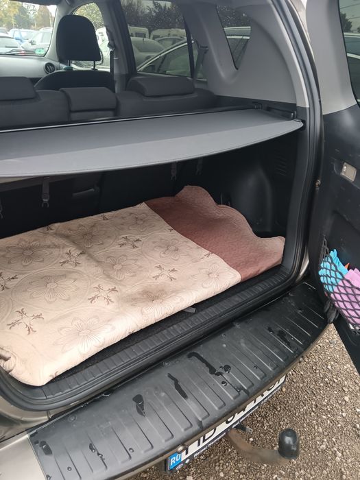 Vând Toyota RAV4 Diesel