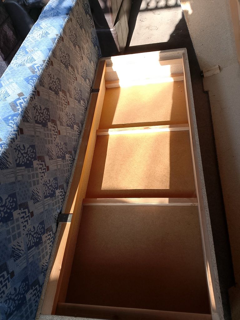 Продам диван б/у