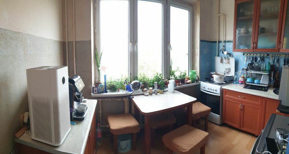 СРОЧНО Просторная 2-комнатная квартира: всё рядом — рынок, школы, сады