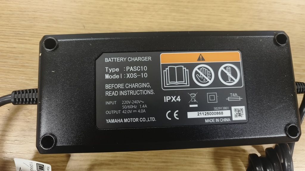 Зарядни за електрически велосипед Yamaha,Shimano,Derby Cycle ,charger